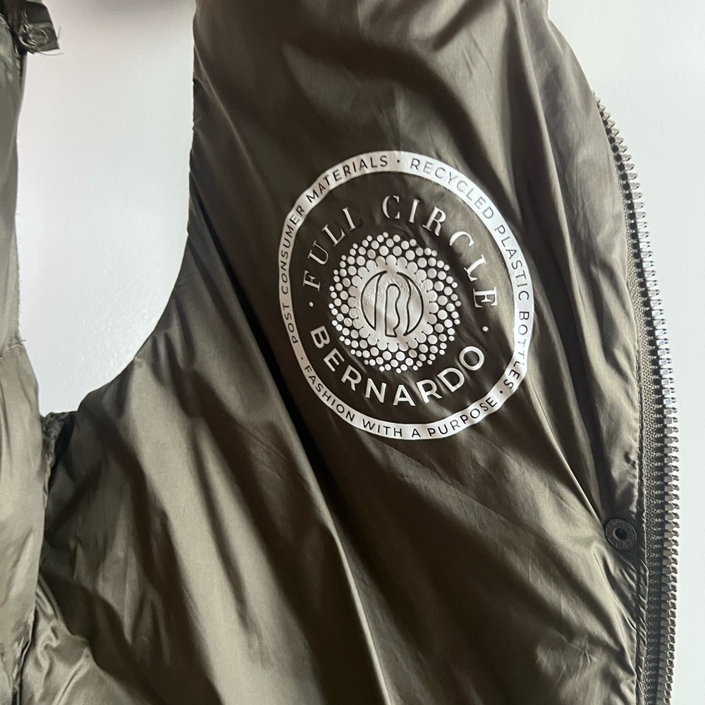 Bernardo Khaki Quilted Vest - Picture 5 of 7